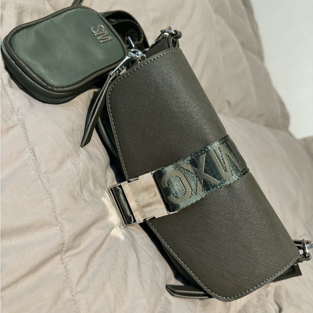 Steve Madden Women's Bmove Crossbody Bag and Removable Pouch